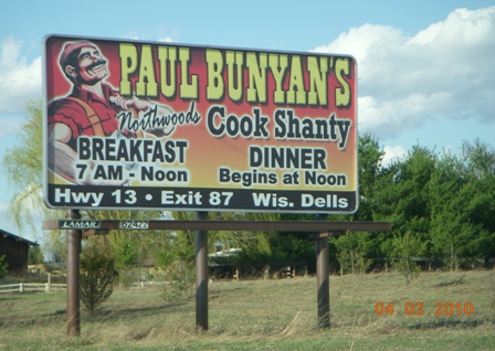 Paul Bunyan's in Wisconsin Dells